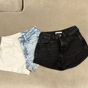 Pair of PacSun XS (23)  jean “mom” shorts